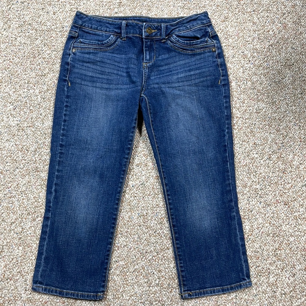 Simply Vera Wang denim capri pants